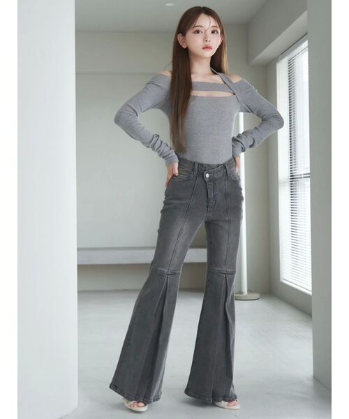 EATME（イートミー）の「ホルターネックオフショルTOP（Tシャツ/カットソー・レディース・グレー/ブラック/アイボリー/オレンジ・FREE）」の9枚目の写真