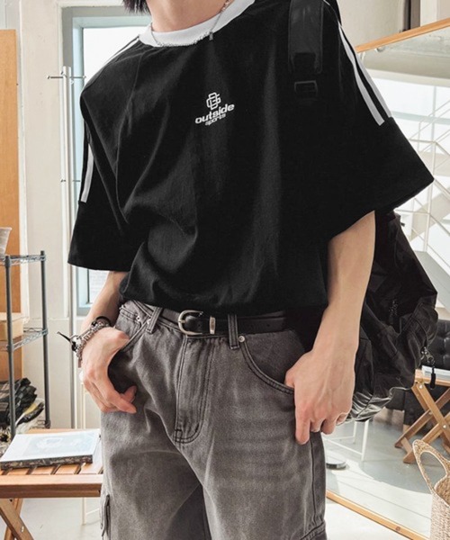 CERCA(チェルカ)の「【NOWLE】ラグランスリーブ フロント刺繍 ライン Tシャツ(Tシャツ/カットソー・メンズ・ブラック・X-LARGE/LARGE)」の1枚目の写真