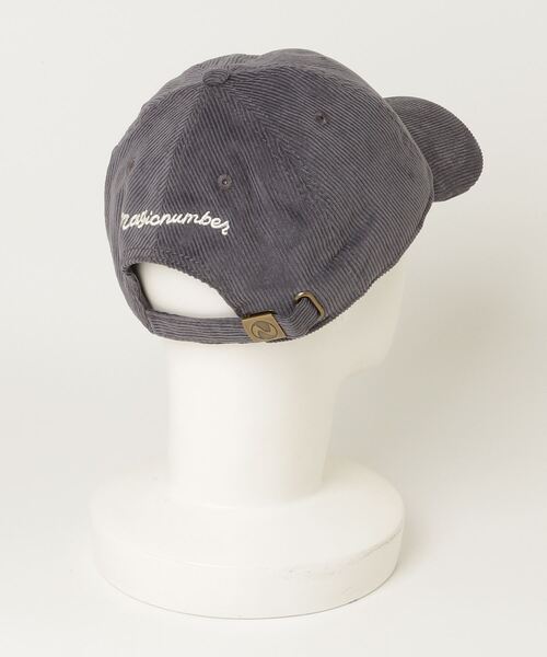 MAGIC NUMBER（マジック ナンバー）の「【MAGIC NUMBER】LEATHER PATCH CORDUROY LOW CAP（キャップ・メンズ・ブラウン/ブラック/ダークグレー・FREE）」の6枚目の写真