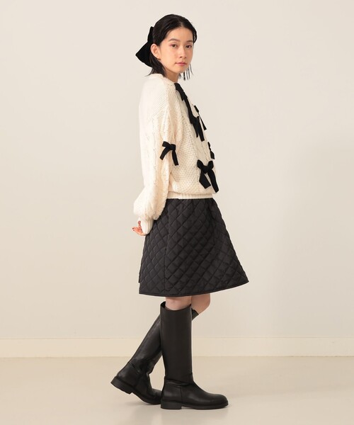 CAROLINA GLASER（カロリナ グレイサー）の「リボン ケーブルニット プルオーバー（ニット/セーター・レディース・オフホワイト/サックスブルー・ONE SIZE）」の13枚目の写真