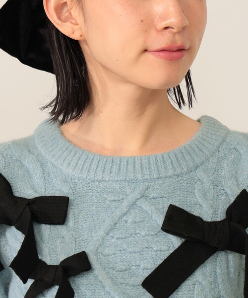 リボン ケーブルニット プルオーバー（ニット/セーター）｜CAROLINA