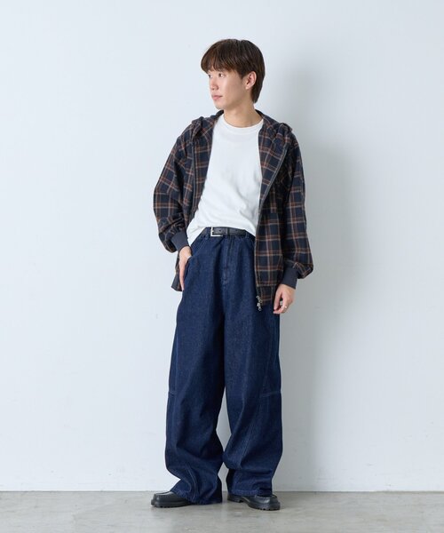 WHIMSIC（ウィムジック）の「【UNISEX/2サイズ展開】ツイストシームデニムパンツ（デニムパンツ・メンズ・ブルー/インディゴブルー・2/1）」の16枚目の写真