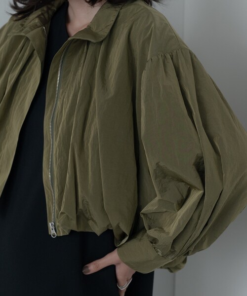 GALLEST（ギャレスト）の「バルーンナイロンブルゾン（ブルゾン・レディース・オリーブ/ブラック・34/38）」の9枚目の写真