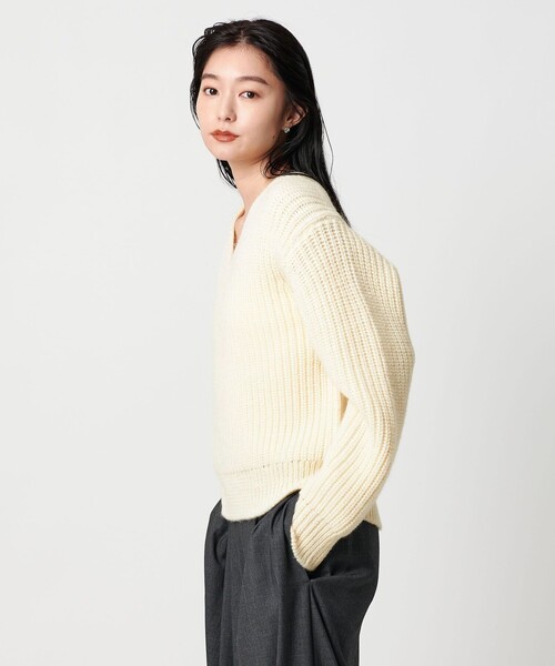 MARW UNITED ARROWS（マルゥ ユナイテッドアローズ）の「＜MARW UNITED ARROWS＞Vネック アゼ ニットプルオーバー（ニット/セーター・レディース・オフホワイト/ダークグレー/モカ・FREE）」の9枚目の写真