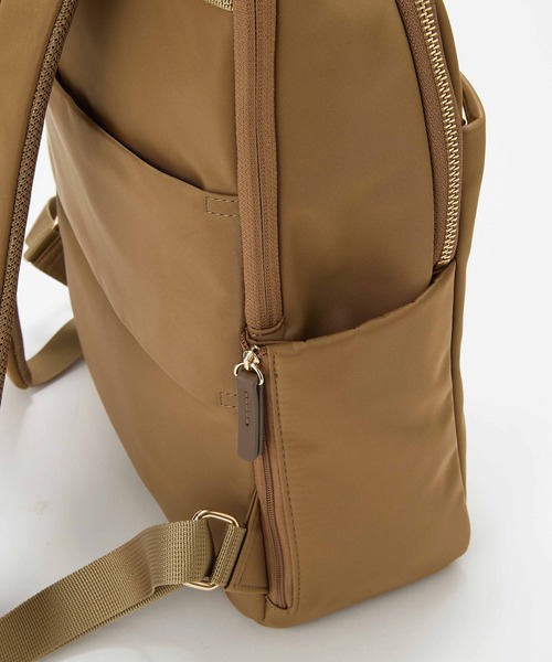 Breath TOPKAPI（ブレストプカピ）の「【Breath TOPKAPI】ナイロン 多機能リュック / 撥水 / PC対応（バックパック/リュック・レディース・ブラック/キャメル・FREE）」の14枚目の写真