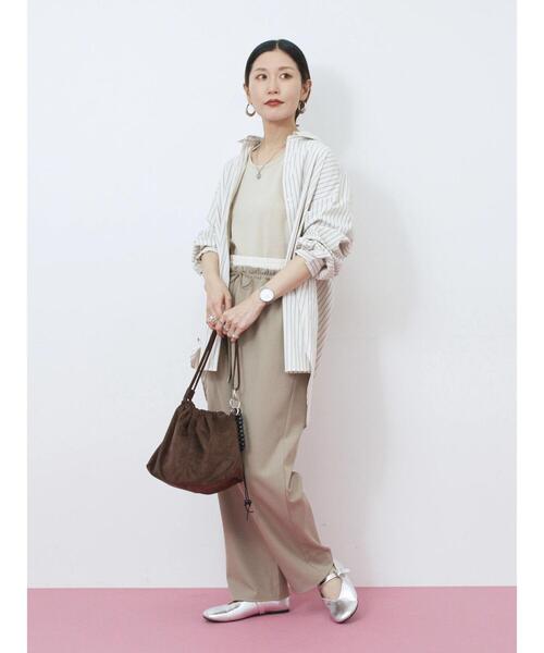 Samansa Mos2 blue(サマンサモスモスブルー)の「Vカットメリージェーン(ドレスシューズ・レディース・ブラック/モカ/シルバー・M/L)」の7枚目の写真