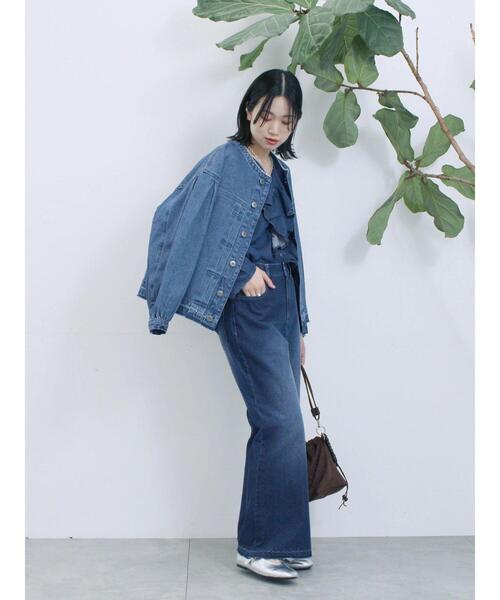 Samansa Mos2 blue(サマンサモスモスブルー)の「Vカットメリージェーン(ドレスシューズ・レディース・ブラック/モカ/シルバー・M/L)」の15枚目の写真