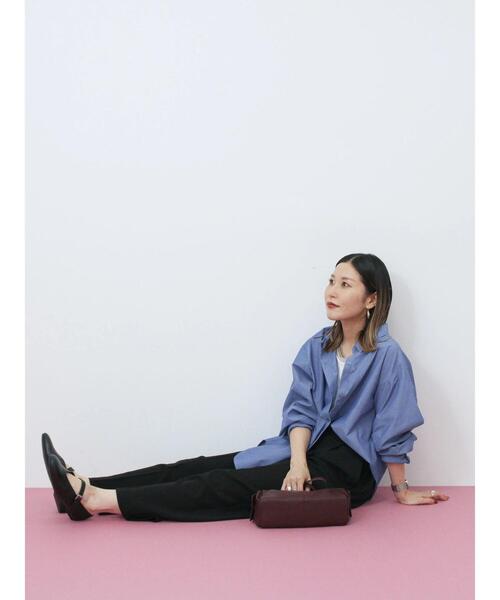 Samansa Mos2 blue(サマンサモスモスブルー)の「Vカットメリージェーン(ドレスシューズ・レディース・ブラック/モカ/シルバー・M/L)」の21枚目の写真