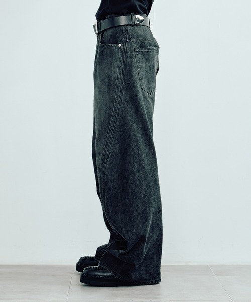 別注 3D TWISTED WIDELEG JEANS（デニムパンツ）｜NVRFRGT（ネヴァー