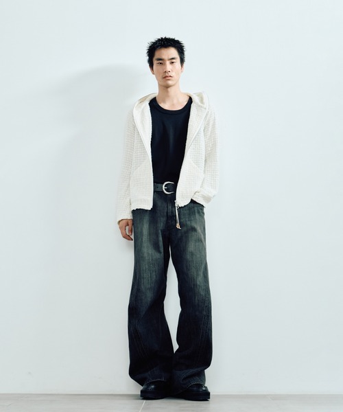 NVRFRGT（ネヴァーフォーゲット）の「別注 3D TWISTED  WIDELEG JEANS（デニムパンツ・メンズ・ブラック・2/1/3）」の6枚目の写真