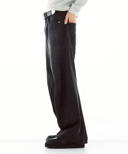 NVRFRGT（ネヴァーフォーゲット）の「別注 3D TWISTED  WIDELEG JEANS（デニムパンツ・メンズ・ブラック・2/1/3）」の4枚目の写真