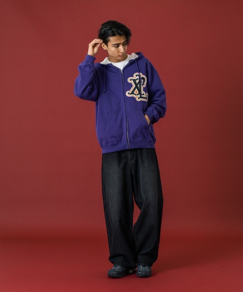 XLARGE（エクストララージ）の「PATCHED THERMAL ZIP UP HOODED SWEATSHIRT（パーカー・メンズ・オフホワイト/ブラック/パープル・S/M/L/XL）」の9枚目の写真