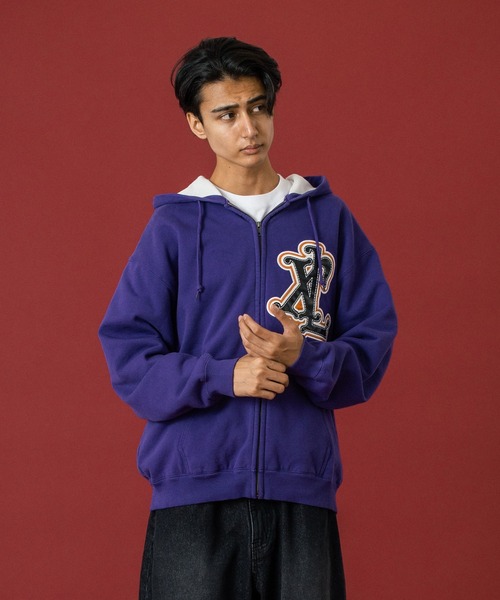 XLARGE（エクストララージ）の「PATCHED THERMAL ZIP UP HOODED SWEATSHIRT（パーカー・メンズ・オフホワイト/ブラック/パープル・S/M/L/XL）」の17枚目の写真