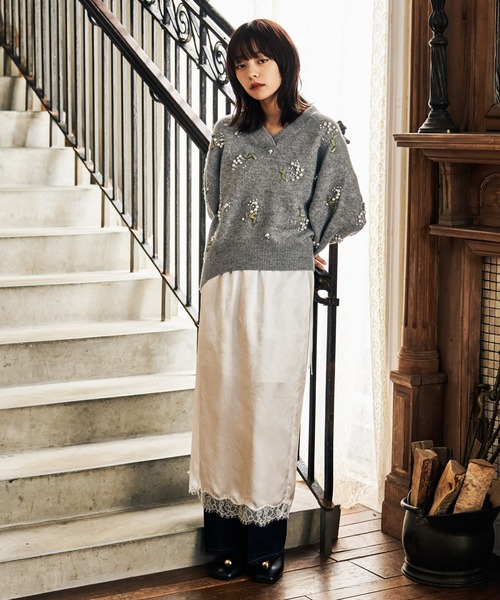 mysty woman（ミスティウーマン）の「ワッシャーサテンレーススカート 605411（スカート・レディース・オフホワイト/ブラック・FREE）」の15枚目の写真