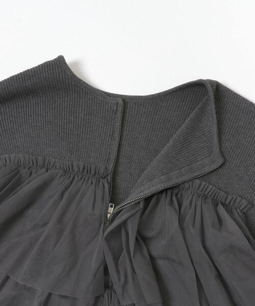 SENSE OF PLACE by URBAN RESEARCH（センスオブプレイスバイアーバンリサーチ）の「『洗濯可』ダブルジップフリルニットカーディガン（ニット/セーター・レディース・ライトブルー/チャコールグレー/オフホワイト/ブラウン/ベージュ/ブラック系その他・ONE）」の11枚目の写真