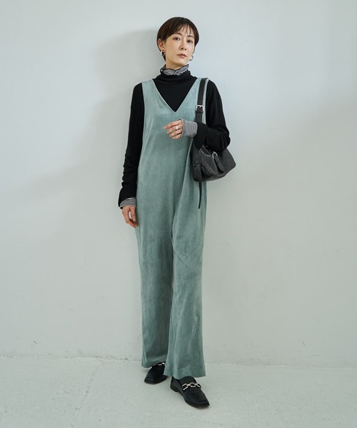 STYLE DELI(スタイルデリ)の「スエードタッチサロペット(サロペット/オーバーオール・レディース・ブラウン/ミント・01/02)」の1枚目の写真