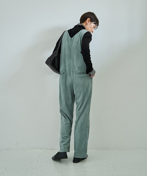 STYLE DELI(スタイルデリ)の「スエードタッチサロペット(サロペット/オーバーオール・レディース・ブラウン/ミント・01/02)」の7枚目の写真