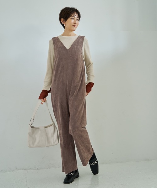 STYLE DELI(スタイルデリ)の「スエードタッチサロペット(サロペット/オーバーオール・レディース・ブラウン/ミント・01/02)」の14枚目の写真