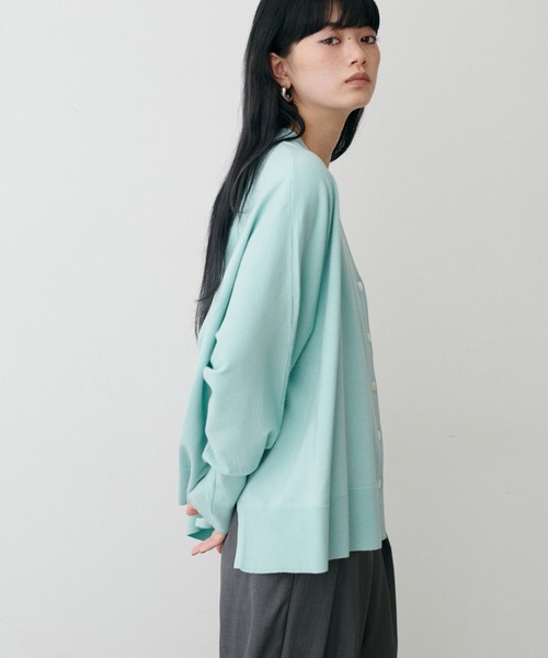 LARUTA(ラルータ)の「【LARUTA】テロモチドルマンスリーブニットカーディガン(カーディガン/ボレロ・レディース・ブラウン/ミント/モカ/チャコールグレー・FREE)」の11枚目の写真