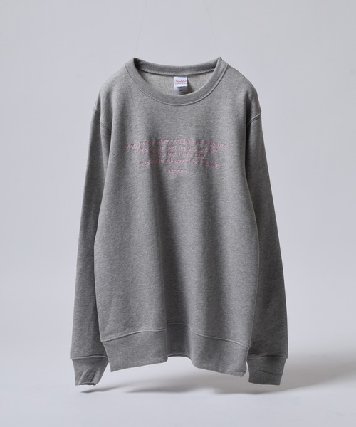 &soiree(アンドソワレ)の「&soiree メッセージ刺繍裏毛スウェットクルーネックプルオーバー(スウェット・メンズ・ベージュ/ネイビー・FREE)」の3枚目の写真