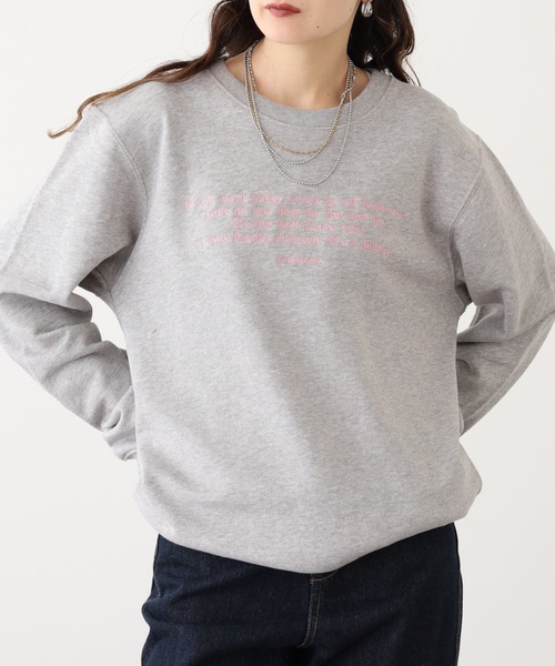 &soiree(アンドソワレ)の「&soiree メッセージ刺繍裏毛スウェットクルーネックプルオーバー(スウェット・メンズ・ベージュ/ネイビー・FREE)」の13枚目の写真