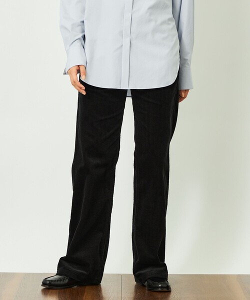 MACKINTOSH PHILOSOPHY(マッキントッシュ フィロソフィー)の「GREY LABEL コーデュロイフレアパンツ(その他パンツ・レディース・ブラック/ホワイト系その他/ダークネイビー・2/5)」の1枚目の写真