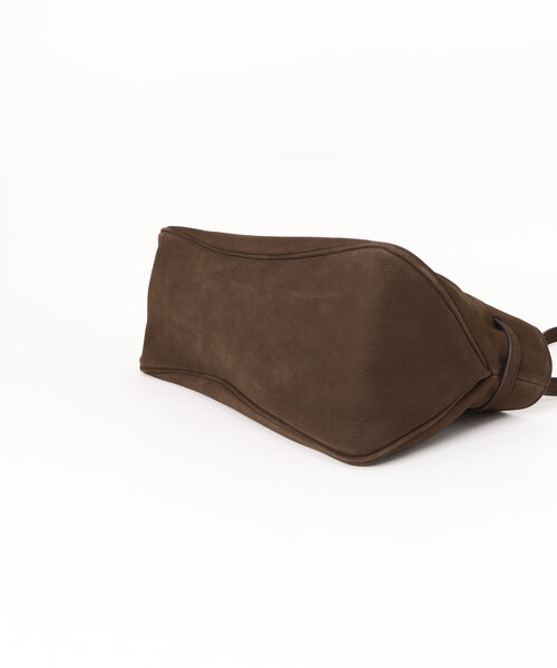 Scrap Book(スクラップブック)の「【MARGE SHERWOOD】GRANDMA BAG_hush nubuck(ショルダーバッグ・レディース・ブラウン・FREE)」の2枚目の写真