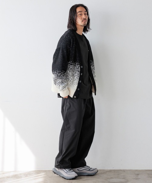 HEREIAM（ヘレイアム）の「【HEREIAM MEN】ユニセックス/グラデーションニットカーディガン（カーディガン/ボレロ・メンズ・ピンク/アイボリー・MEDIUM/LARGE）」の22枚目の写真