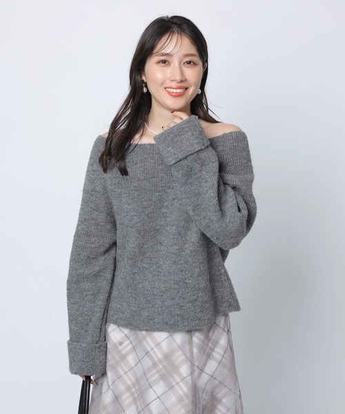 Apuweiser-riche（アプワイザーリッシェ）の「ベロアリボンゆるニット