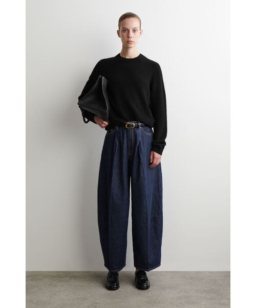 TWINEジーンズ - バレル（デニムパンツ）｜COS（コス）のファッション