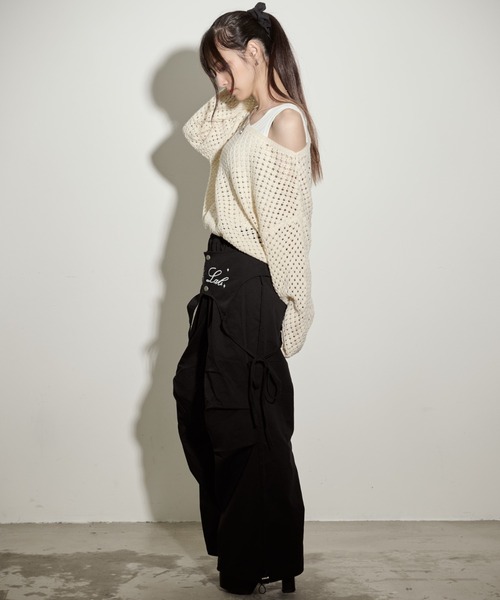.KOM（ドットコム）の「『.KOM/ドットケーオーエム』オフショルクロシェニット&レイヤードインナー 2Pセット【GC】（ニット/セーター・レディース・ベージュ/ブラック/ブラウン・FREE）」の9枚目の写真