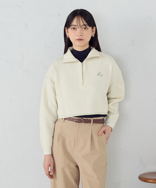 COMME CA ISM（コムサイズム）の「【ウォッシャブル】ワンポイント 刺繍 ハーフジップニット（ニット/セーター・レディース・アイボリー/ライトグレー・FREE）」の2枚目の写真