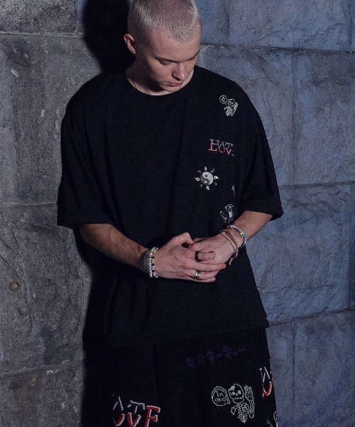 masterkey（マスターキー）の「mt10093-PLAYFUL-T 刺繍Tシャツ(MK26S-C-24)（Tシャツ/カットソー・メンズ・ブラック/グレー/サンドグレー・2/1）」の2枚目の写真