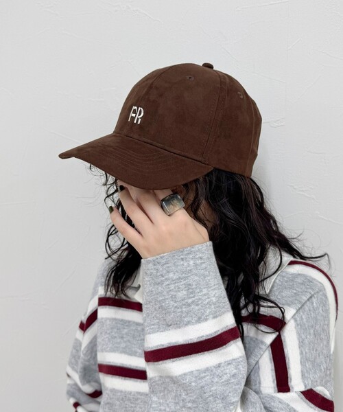 fredy emue（フレディエミュ）の「FRフェイクスエードキャップ（キャップ・レディース・ブラウン/ネイビー/ベージュ・FREE）」の7枚目の写真