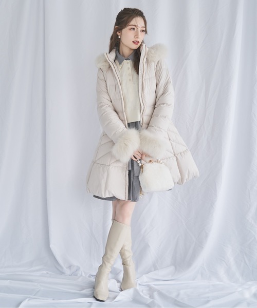 専用♡D77◆BEIGE,【フォックスファー/CREMYLL◆ダウンジャケット】 SWINGLE｜フォックスファー付ショートダウン | Rakuten Fashion(楽天