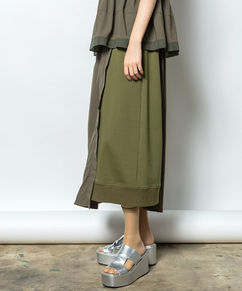 AULA AILA（アウラアイラ）の「ペプラムワンピース（ワンピース・レディース・カーキ/ブラック/ネイビー・0）」の14枚目の写真