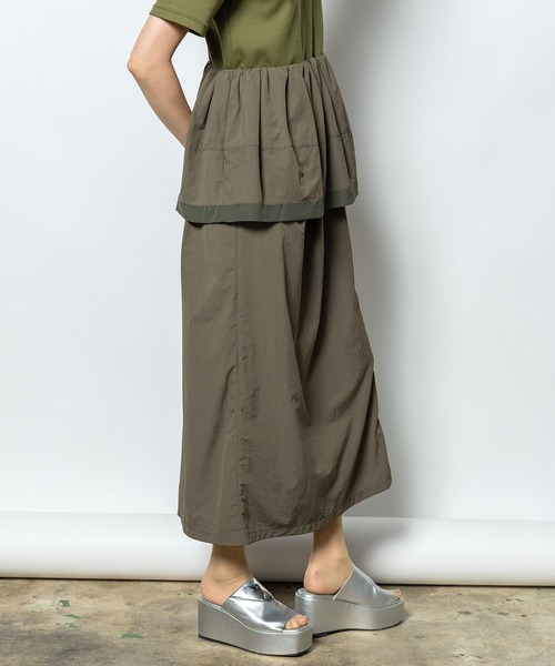 AULA AILA（アウラアイラ）の「ペプラムワンピース（ワンピース・レディース・カーキ/ブラック/ネイビー・0）」の15枚目の写真