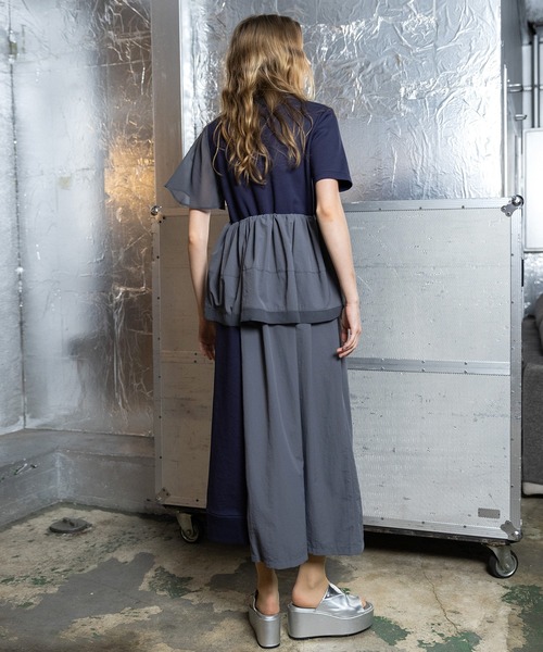 AULA AILA（アウラアイラ）の「ペプラムワンピース（ワンピース・レディース・カーキ/ブラック/ネイビー・0）」の21枚目の写真