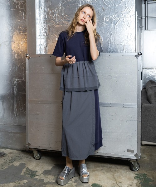 AULA AILA（アウラアイラ）の「ペプラムワンピース（ワンピース・レディース・カーキ/ブラック/ネイビー・0）」の19枚目の写真