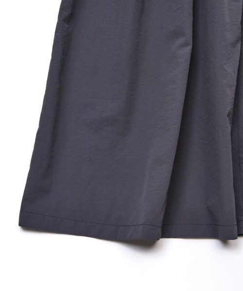 AULA AILA（アウラアイラ）の「ペプラムワンピース（ワンピース・レディース・カーキ/ブラック/ネイビー・0）」の4枚目の写真