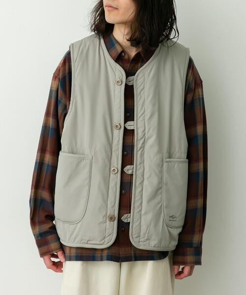 ARMY TWILL(アーミーツイル)の「ARMY TWILL Weather Reversible Vest(ベスト・メンズ・ブラック/グレー/カーキ・MEDIUM/LARGE)」の1枚目の写真