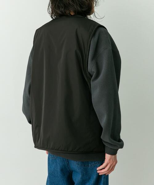 ARMY TWILL(アーミーツイル)の「ARMY TWILL Weather Reversible Vest(ベスト・メンズ・ブラック/グレー/カーキ・MEDIUM/LARGE)」の18枚目の写真