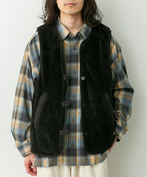 ARMY TWILL(アーミーツイル)の「ARMY TWILL Weather Reversible Vest(ベスト・メンズ・ブラック/グレー/カーキ・MEDIUM/LARGE)」の21枚目の写真