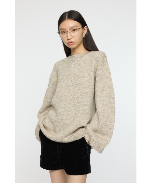 MOUSSY（マウジー）の「BRUSHED OVERSIZED セーター（ニット/セーター・レディース・チャコールグレー/ライトベージュ/ブルー・FREE）」の2枚目の写真