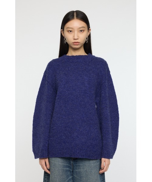 MOUSSY（マウジー）の「BRUSHED OVERSIZED セーター（ニット/セーター・レディース・チャコールグレー/ライトベージュ/ブルー・FREE）」の4枚目の写真