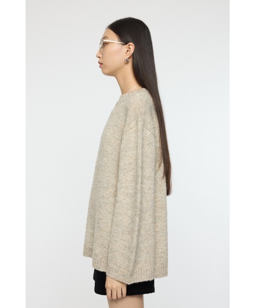 MOUSSY（マウジー）の「BRUSHED OVERSIZED セーター（ニット/セーター・レディース・チャコールグレー/ライトベージュ/ブルー・FREE）」の17枚目の写真