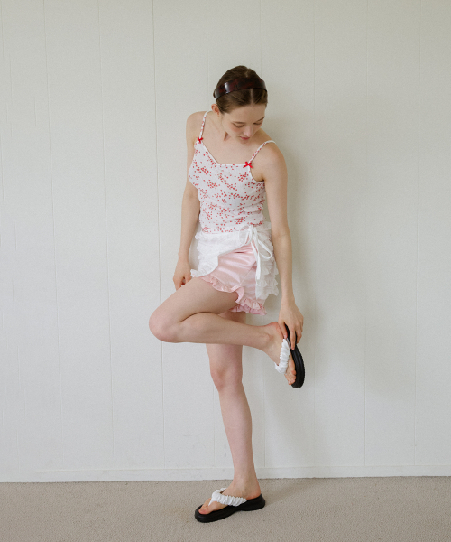LETERIE(レテリー)の「FLOWER RIBBON SLEEVELESS_RED(Tシャツ/カットソー・レディース・レッド・FREE)」の3枚目の写真