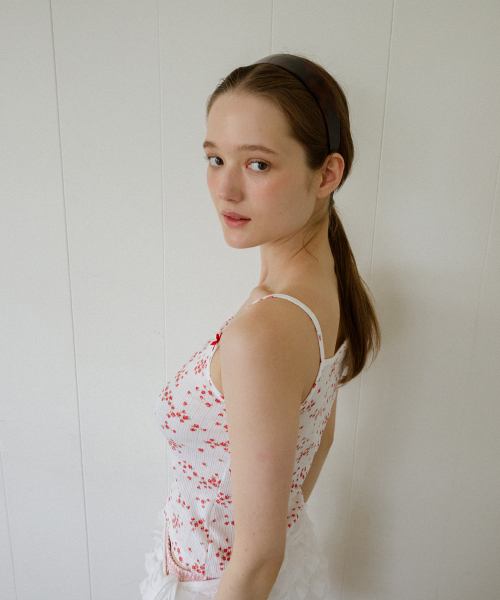 LETERIE(レテリー)の「FLOWER RIBBON SLEEVELESS_RED(Tシャツ/カットソー・レディース・レッド・FREE)」の4枚目の写真