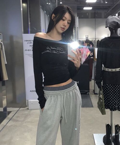 ROCKCAKE(ロックケーキ)の「Cursive Mesh Top - Black(Tシャツ/カットソー・レディース・その他・SMALL)」の20枚目の写真