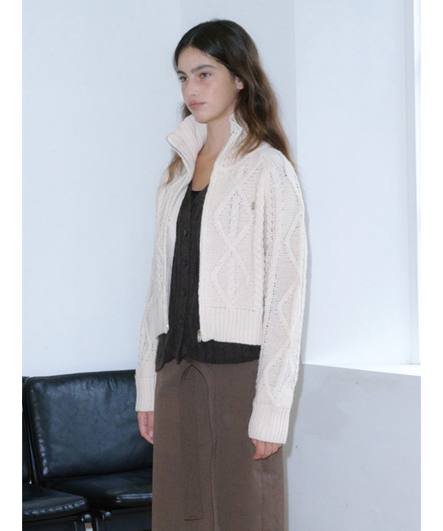 Kijun(キジュン)の「Cable Knit Zip-Up Ivory(カーディガン/ボレロ・レディース・その他・MEDIUM/SMALL)」の2枚目の写真
